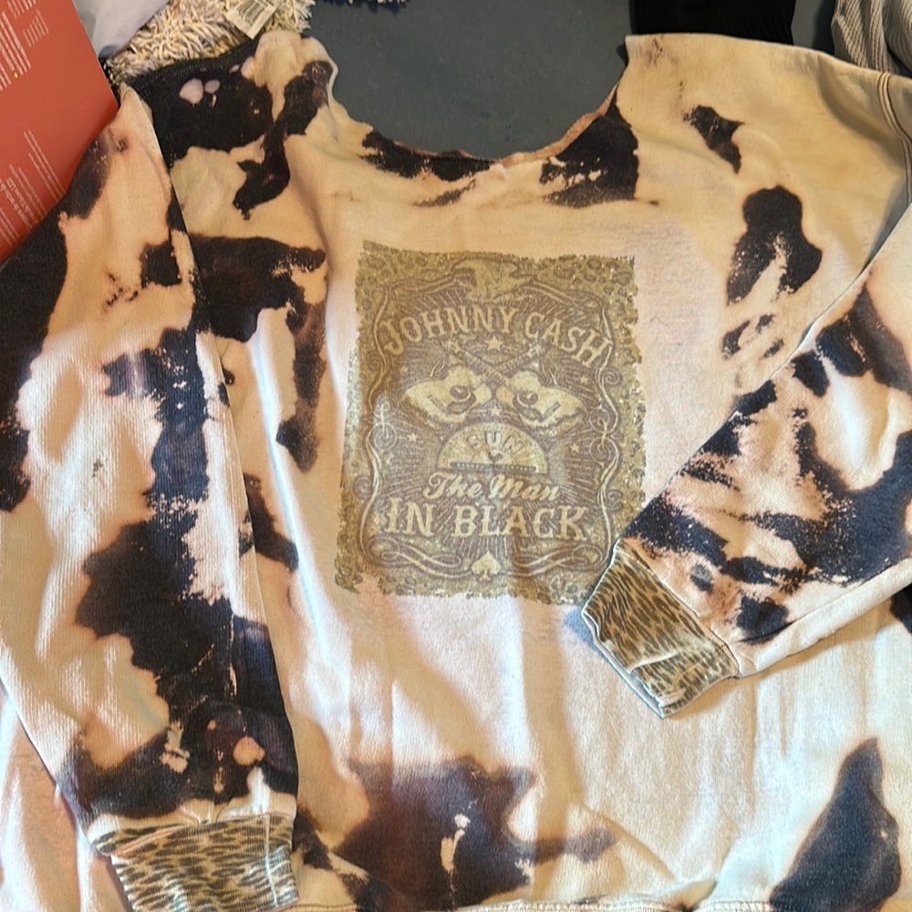 Johnny cash destroyed sweatshirt 2X
